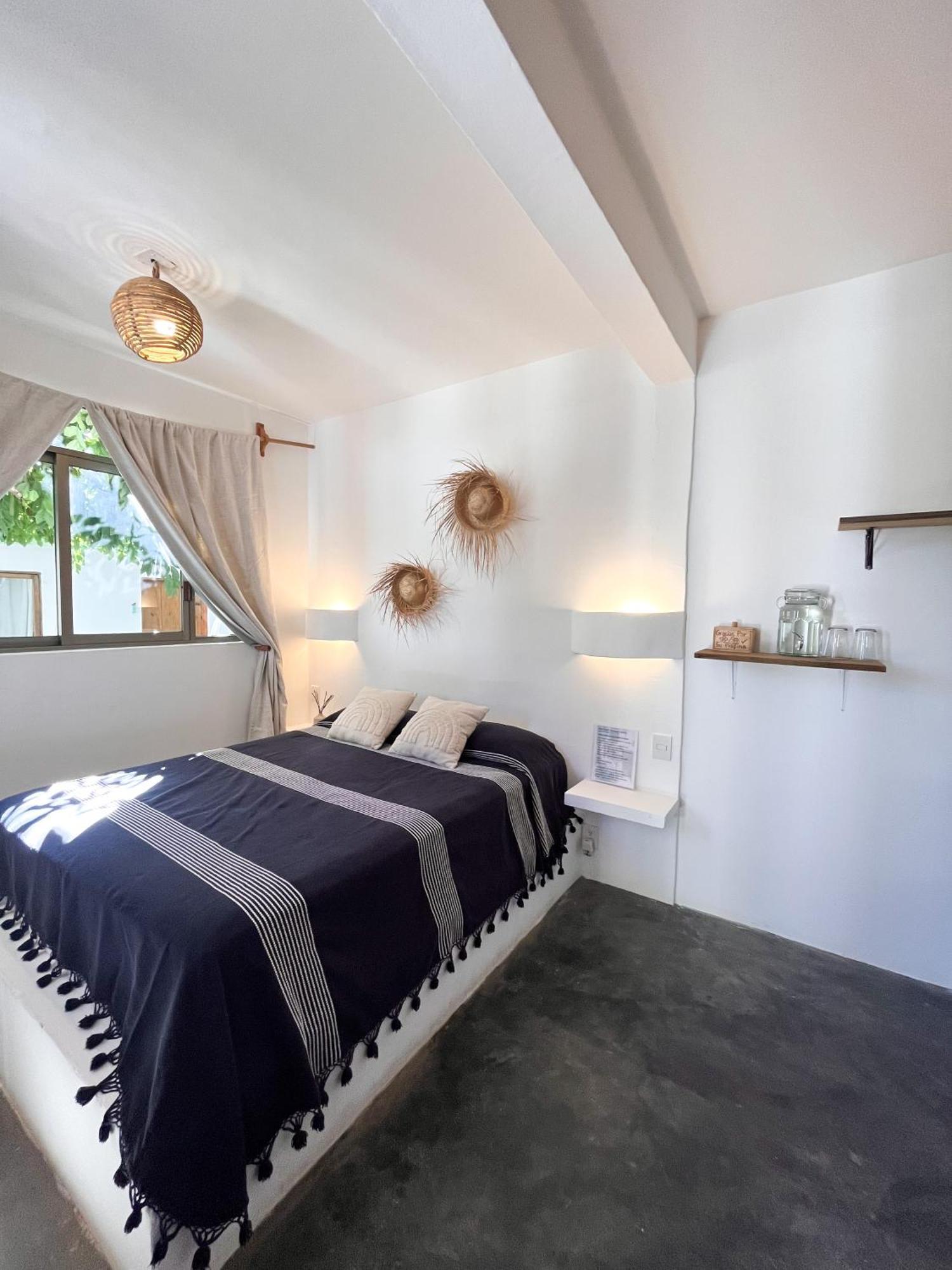 Hotel Casa Leone La Punta à Brisas de Zicatela Extérieur photo